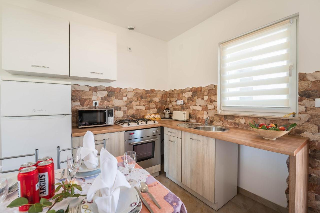 Apartment Radeki Glavica 112B Loborika المظهر الخارجي الصورة